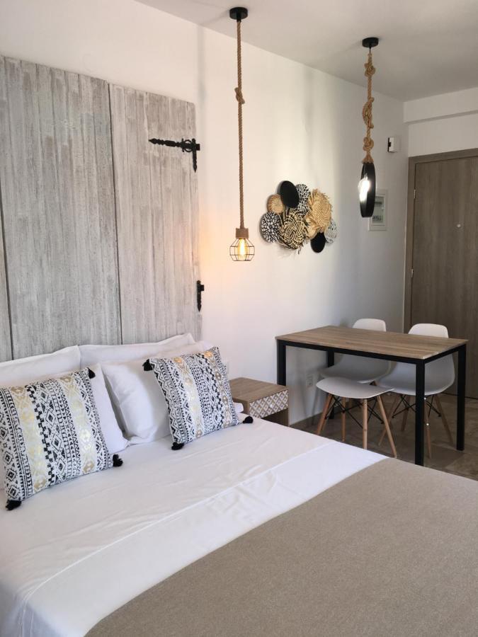 Anastasia Luxury Suites 2 Толон Экстерьер фото